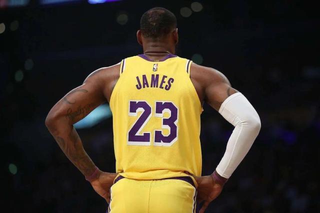 开云体育官网-联盟通过两项新规：假摔将吃技犯、教练最多2次挑战